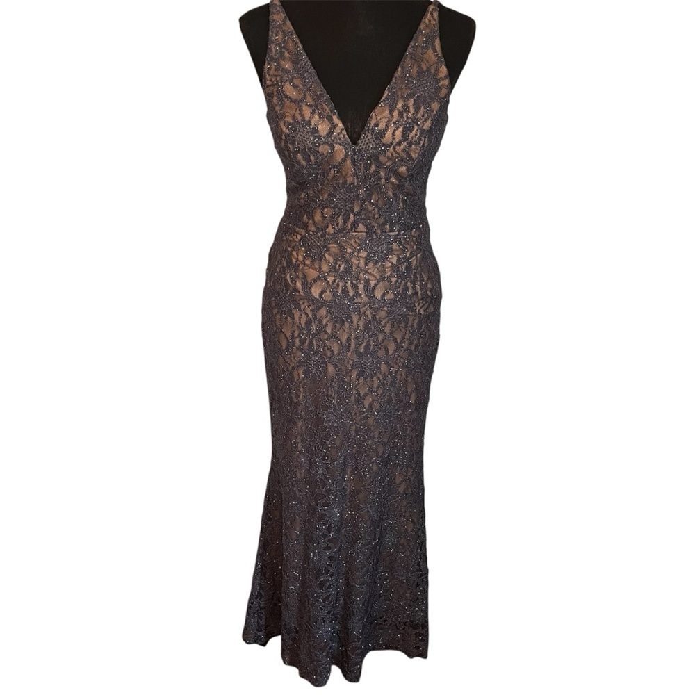 BETSY & ADAM Blue/Gray Glitter Lace Sleeveless V Neck Formal Gown Dress Sz 4